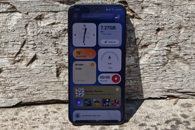 Обзор OnePlus 13s: безупречная автономность и флагманская мощь фото