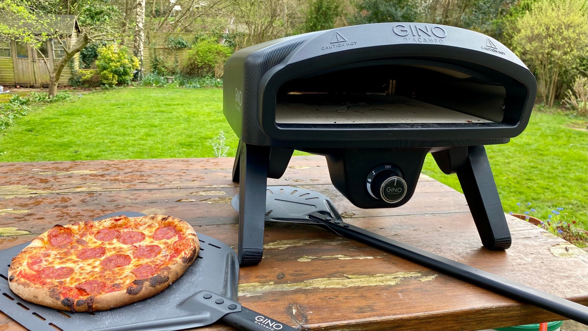 Gino D’Acampo Pizza Oven