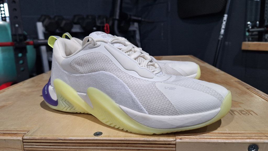 Обзор R.A.D One V2: идеальные кроссовки для тренировок