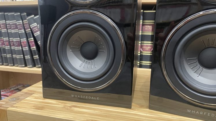 Wharfedale Diamond 12.1