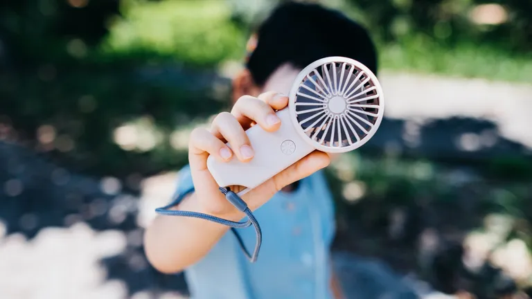 Портативный вентилятор