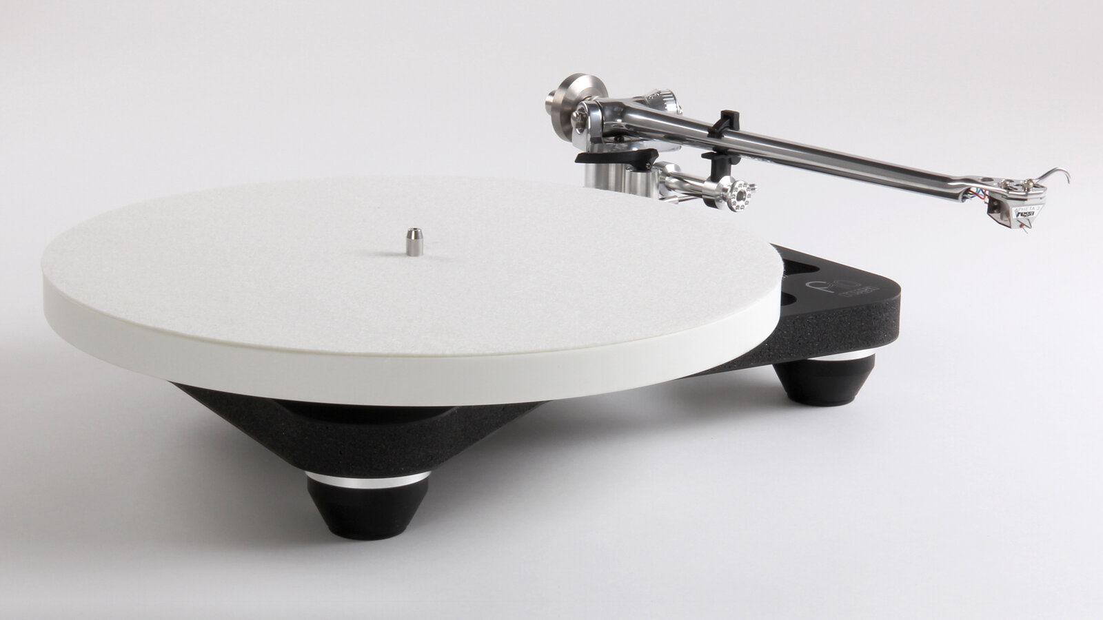 Rega Planar 10/Apheta 3