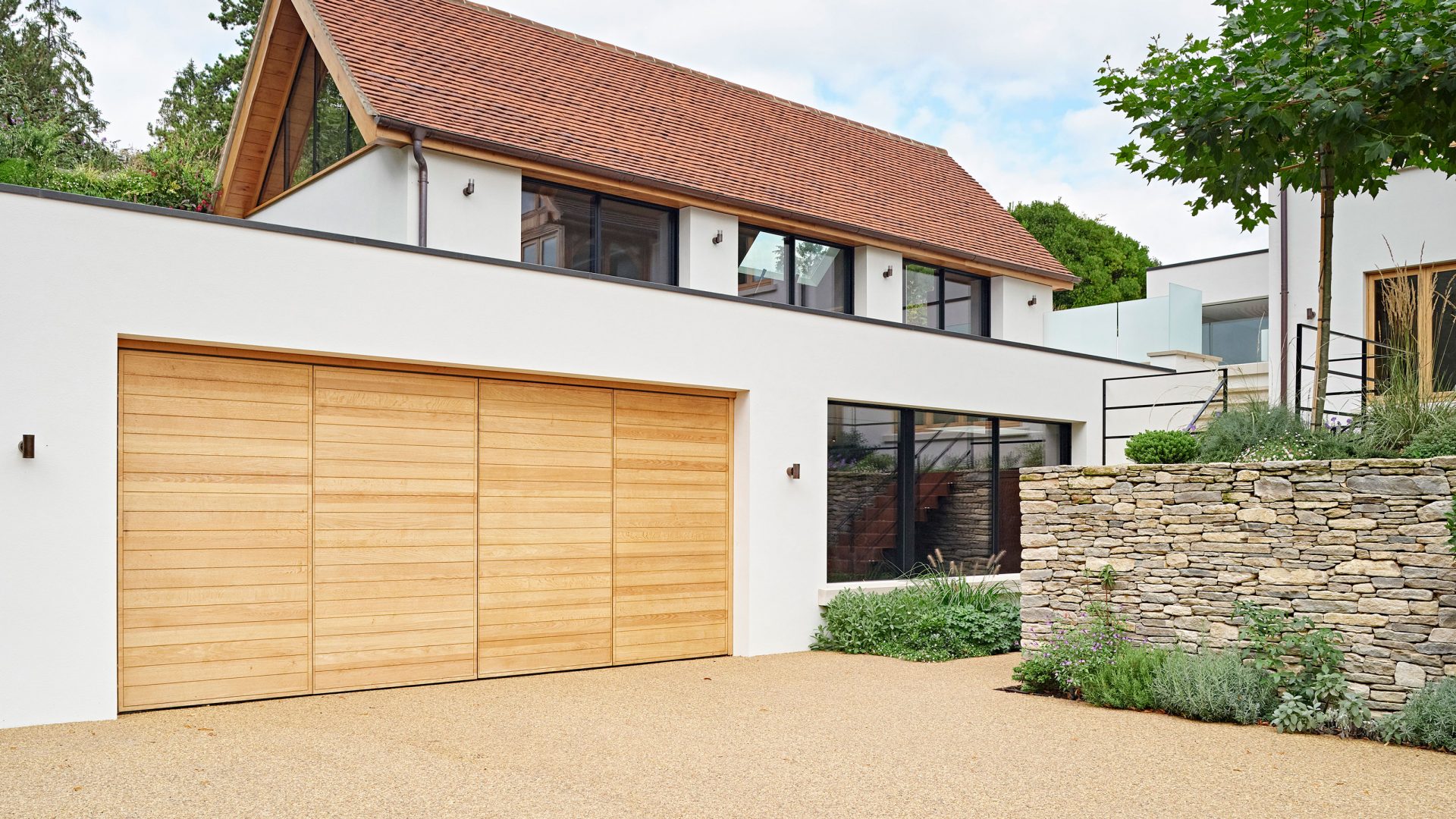 417469В подъездных дорожках из смолы много хорошего — но каковы недостатки этого современного материала, о которых вам нужно знать?