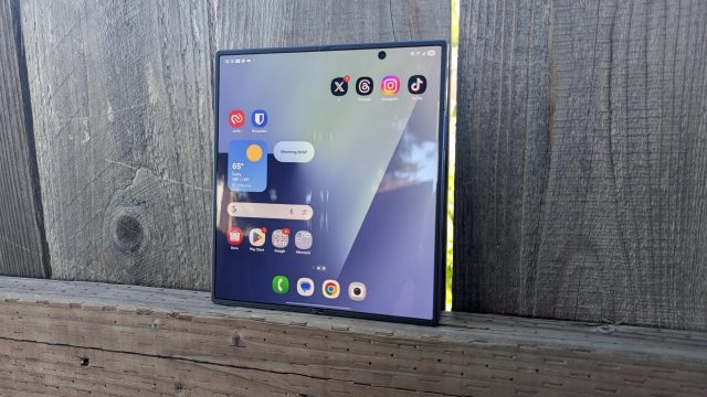 Samsung Galaxy Z Fold 7 Samsung Z Fold 8 — стоит ждать или это развод?