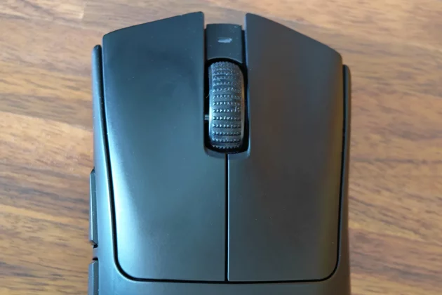 Обзор Razer Deathadder V4 Pro: безупречная игровая мышь стала еще лучше фото