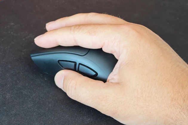 Обзор Razer Deathadder V4 Pro: безупречная игровая мышь стала еще лучше фото