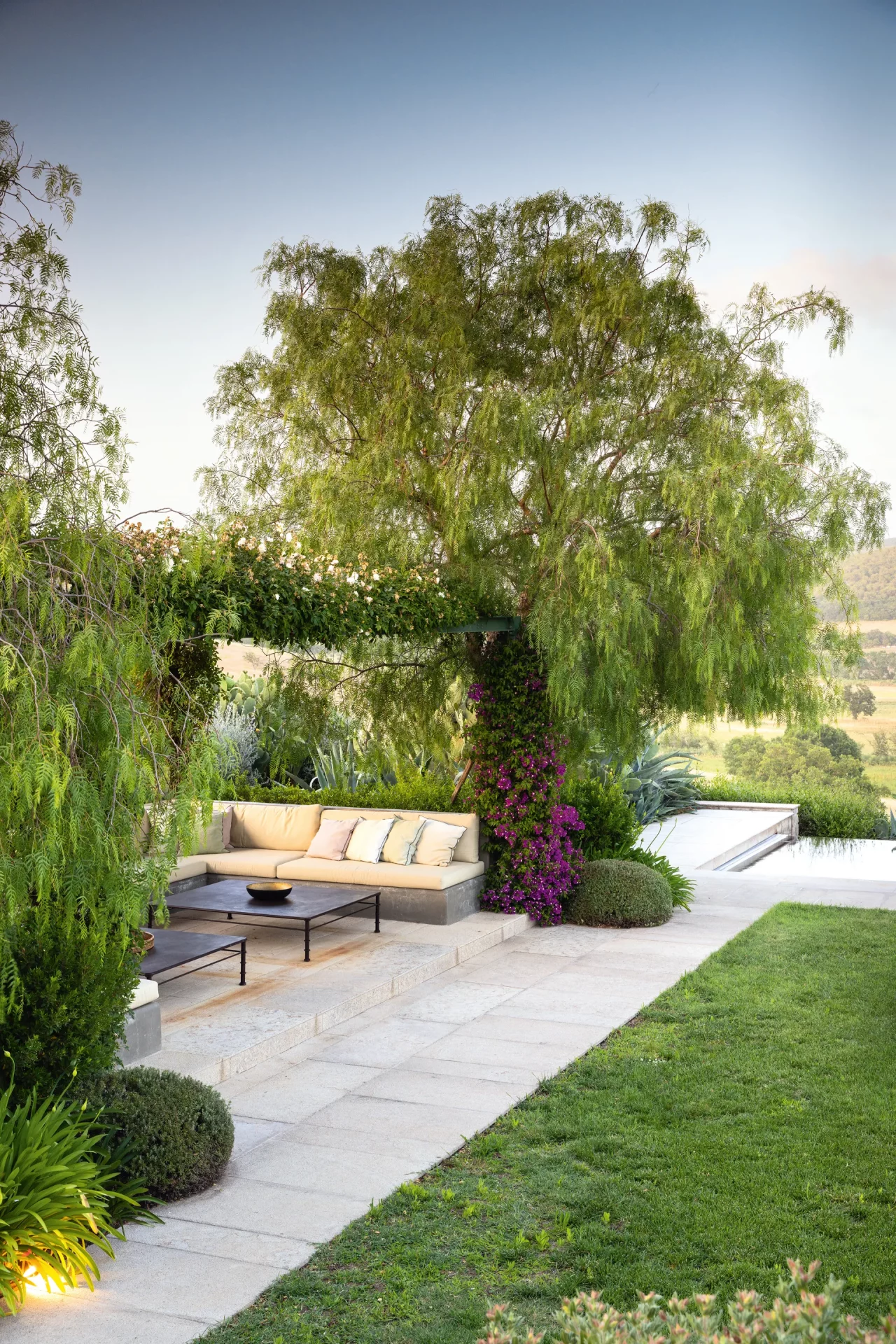 Идеи для пергол в садах любого размера и дизайна