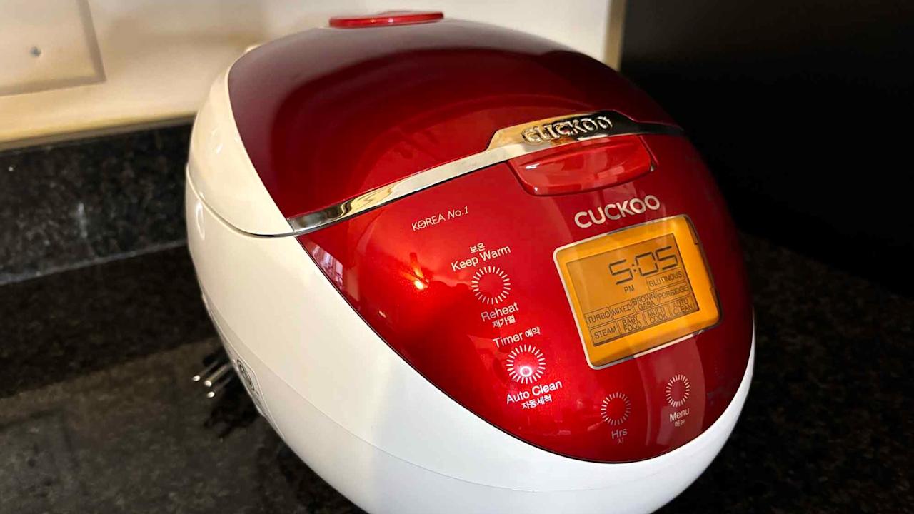 Cuckoo Micom Rice Cooker CR-0655F