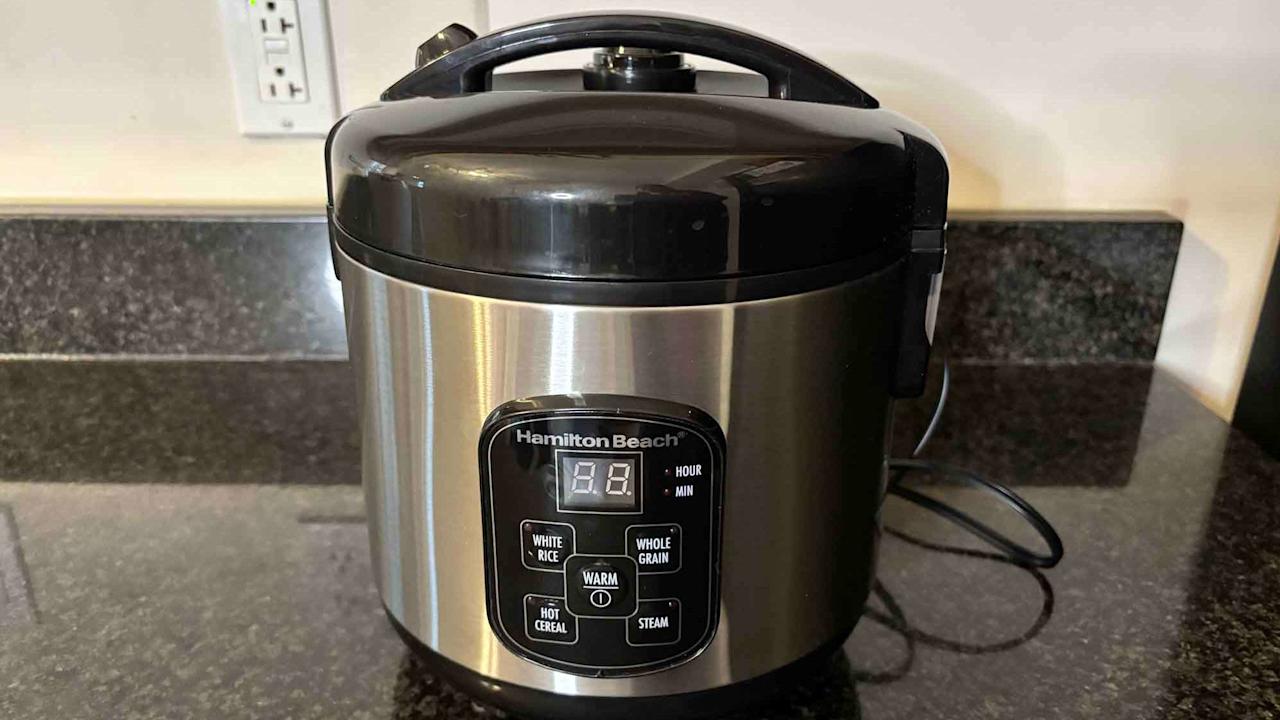 Hamilton Beach Digital Programmable Rice Cooker B0752VWV65