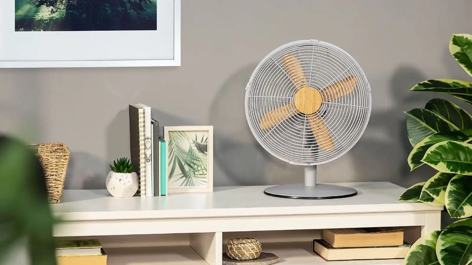 Russell Hobbs 12 inch Scandi fan