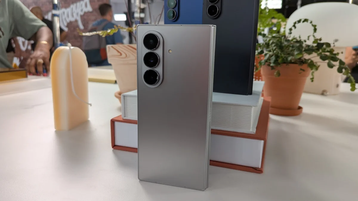 Samsung утверждает, что не стоит списывать S Pen со счетов