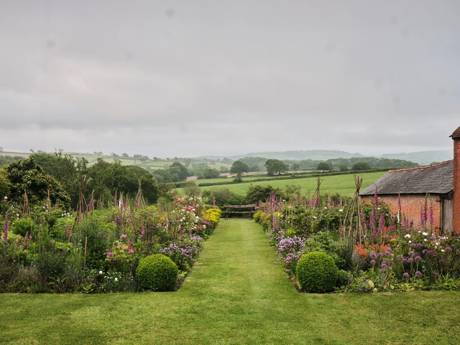 сад в английском стиле