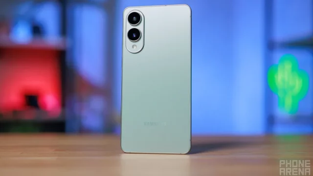 Samsung может совершить невозможное с Galaxy S26 Edge