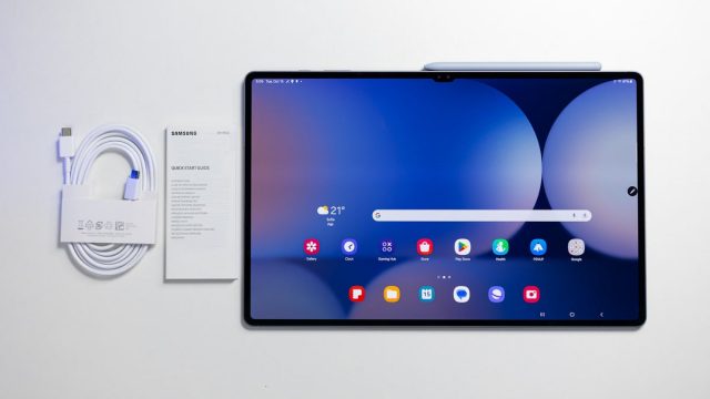 Samsung Galaxy Tab S11 Ultra замечен на реальном фото со скандальным дизайном
