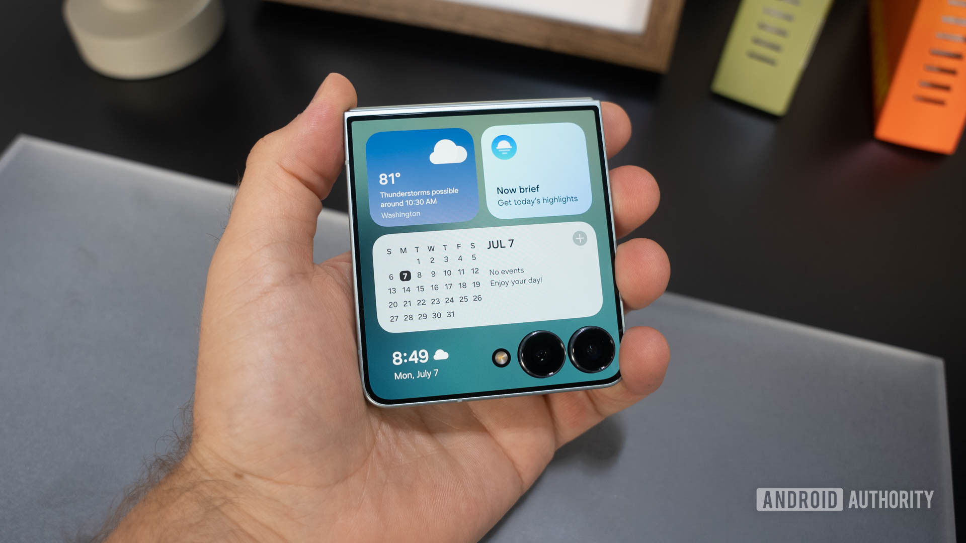 5 телефонов на Android, которые стоит купить вместо Galaxy Z Fold 7