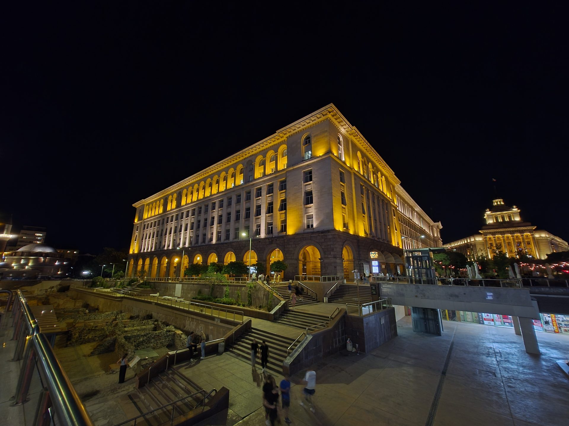 Samsung Galaxy Z Flip7 FE 278