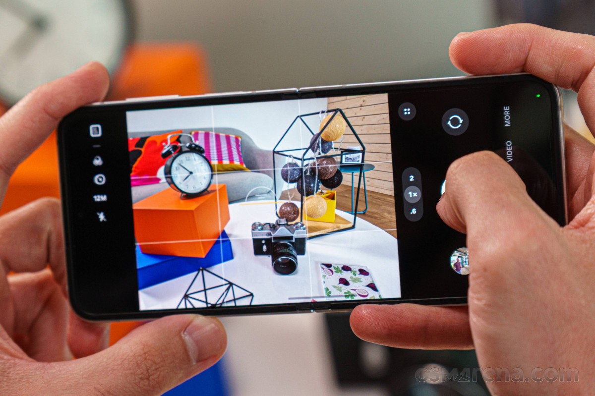 Samsung Galaxy Z Flip7 FE 