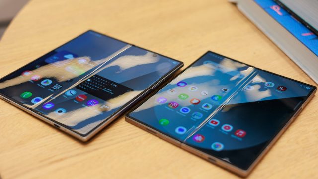 Samsung Galaxy Z Fold 7 против Galaxy Z Fold 6