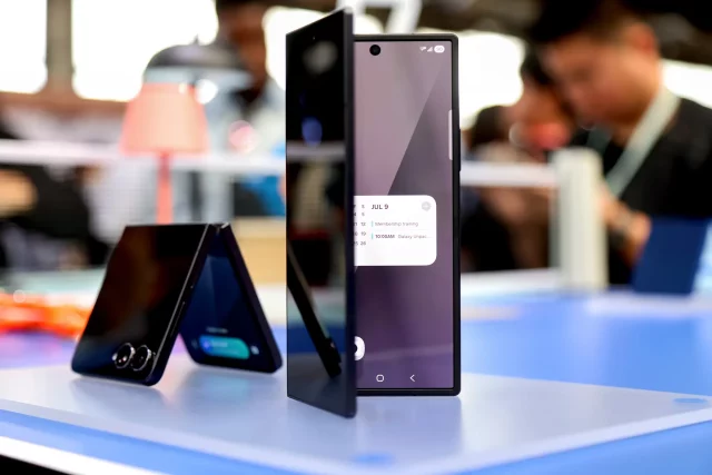 Новые смартфоны Samsung показывают, насколько Китай опережает всех в инновациях.