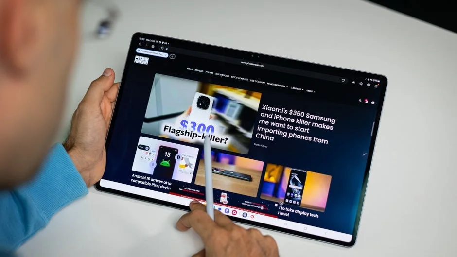 390636Samsung готовит сюрпризы: слитая линейка планшетов шокирует