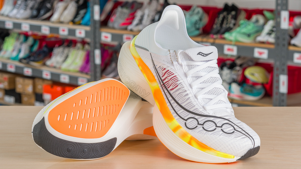 Saucony Endorphin Elite 2