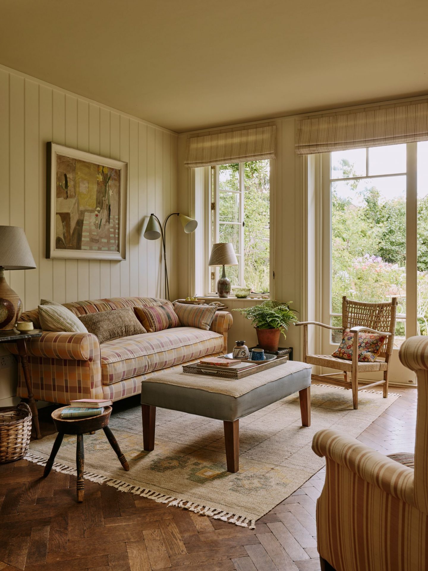 Идиллический городской коттедж дизайнера, где природа и интуиция определяют каждую деталь