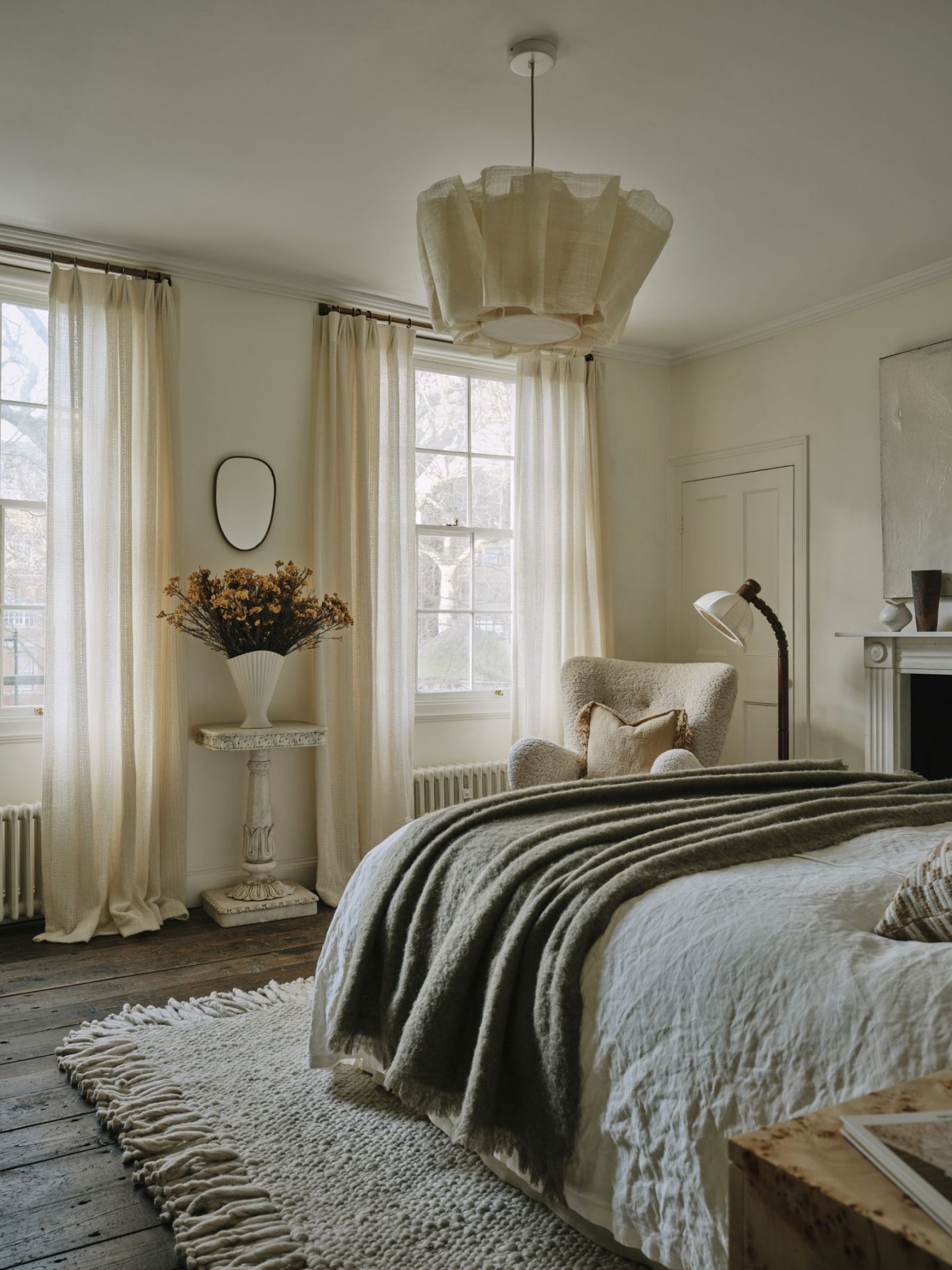 23 идеи яркого освещения спальни для любого дома