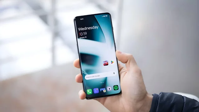 изогнутый экран смартфона изогнутый экран смартфона