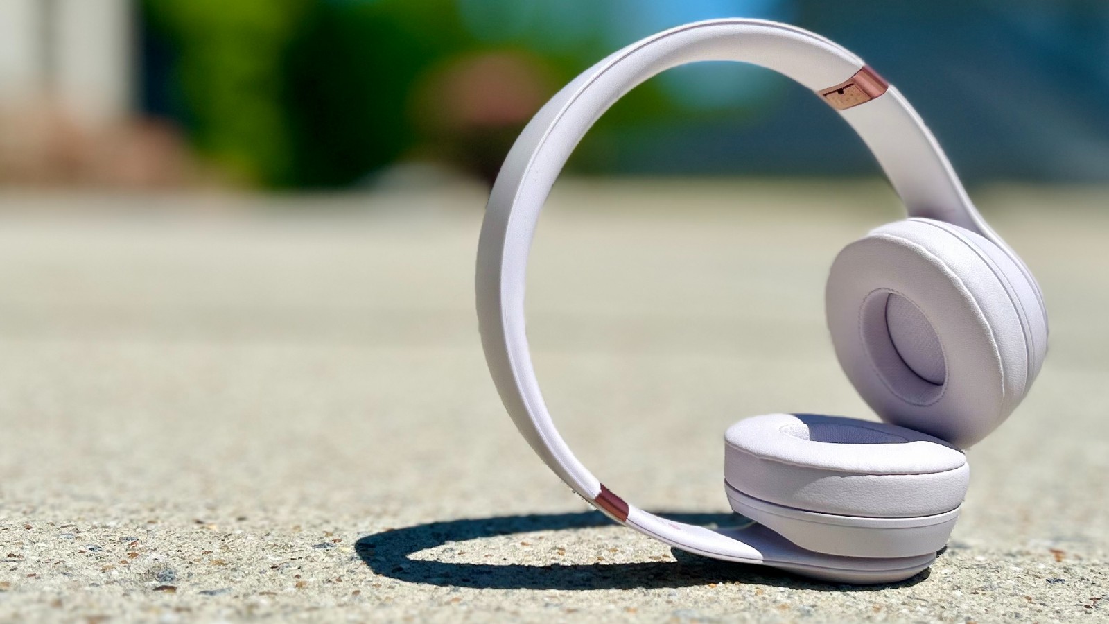 406753Забудьте об AirPods — эти наушники Beats работают одинаково хорошо с iOS и Android