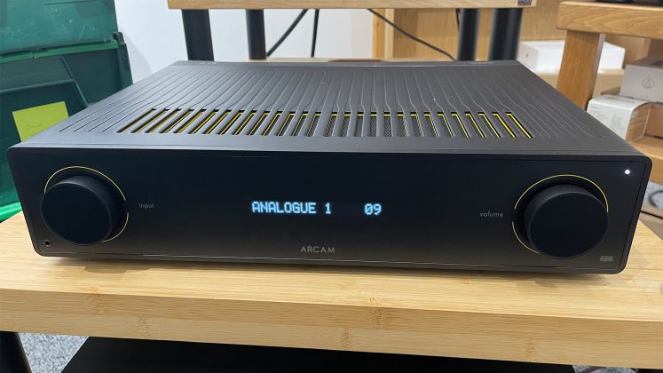 Arcam A15