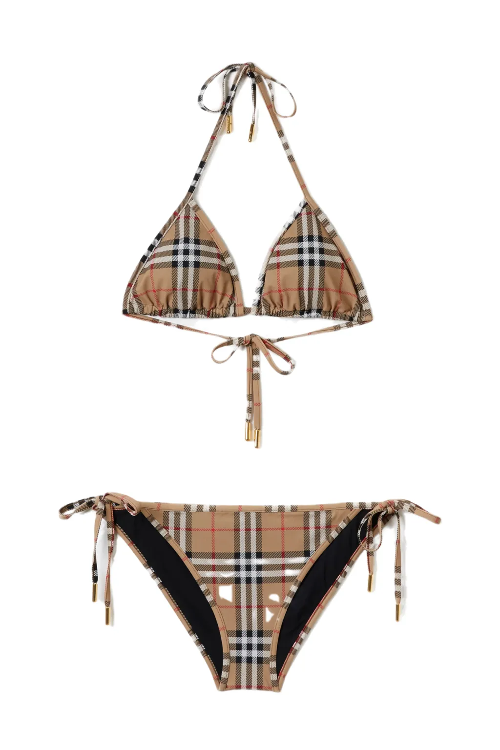 Стильные тенденции в купальниках 2025 года: фото и тренды