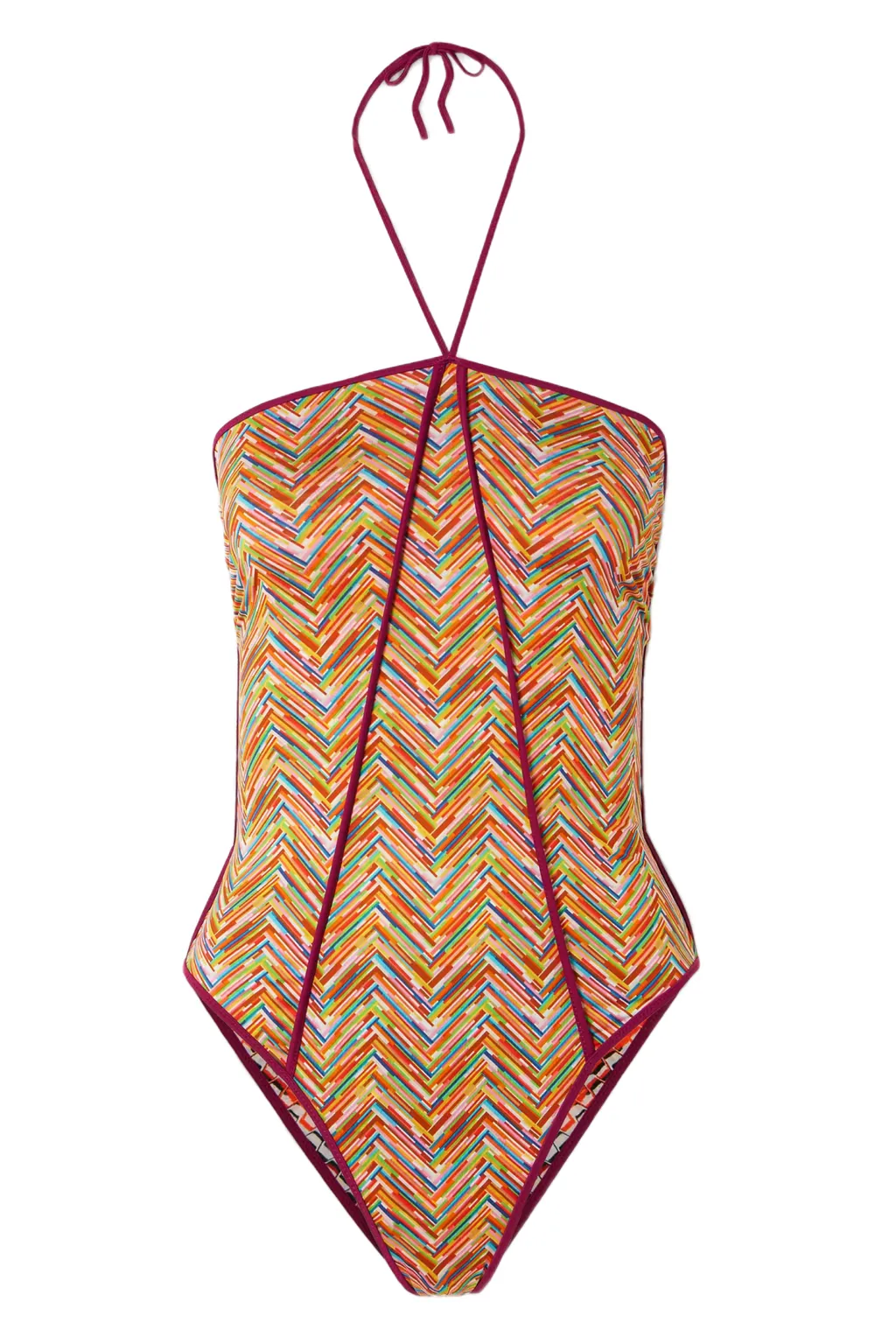 Стильные тенденции в купальниках 2025 года: фото и тренды