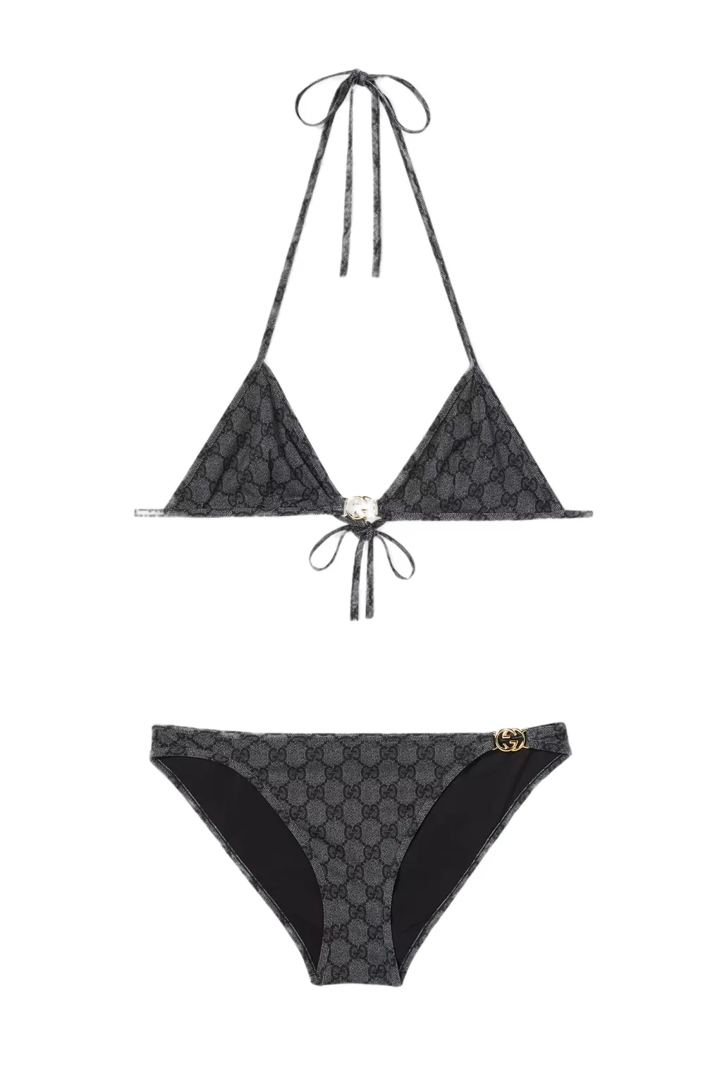 Стильные тенденции в купальниках 2025 года: фото и тренды