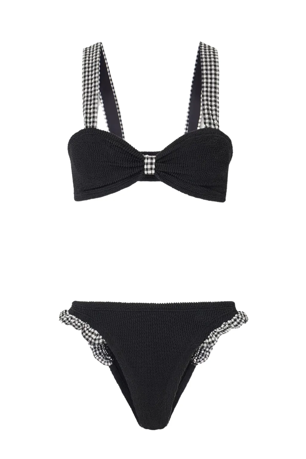 Стильные тенденции в купальниках 2025 года: фото и тренды