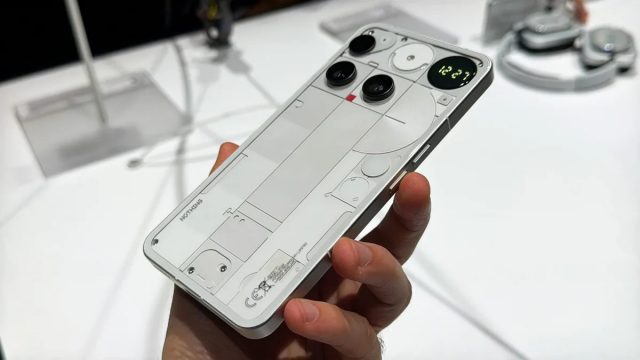 Вот и всё, друзья: другого устройства Nothing Phone (3) не будет