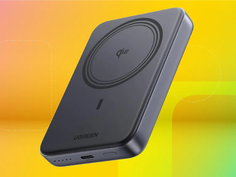 Ugreen Qi2 magnetic power bank