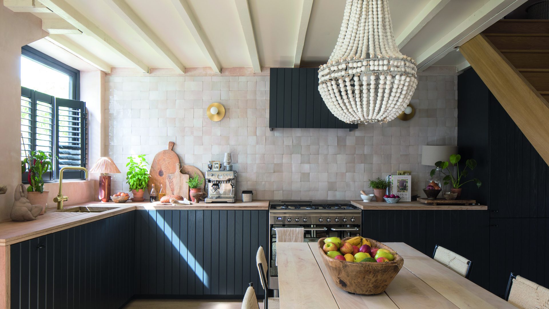 390247Освещение кухни: 27 стильных идей для дома