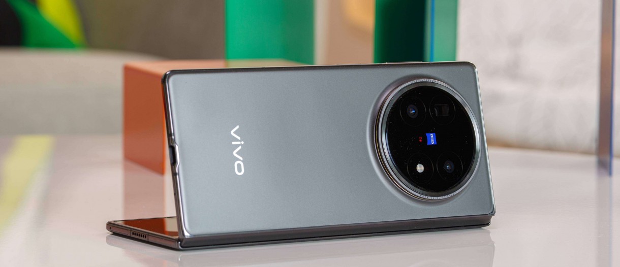 402004Обзор vivo X Fold5: обычная модель и Pro в одном корпусе