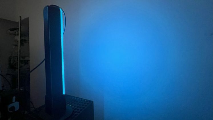 WiZ Gradient Light Bar