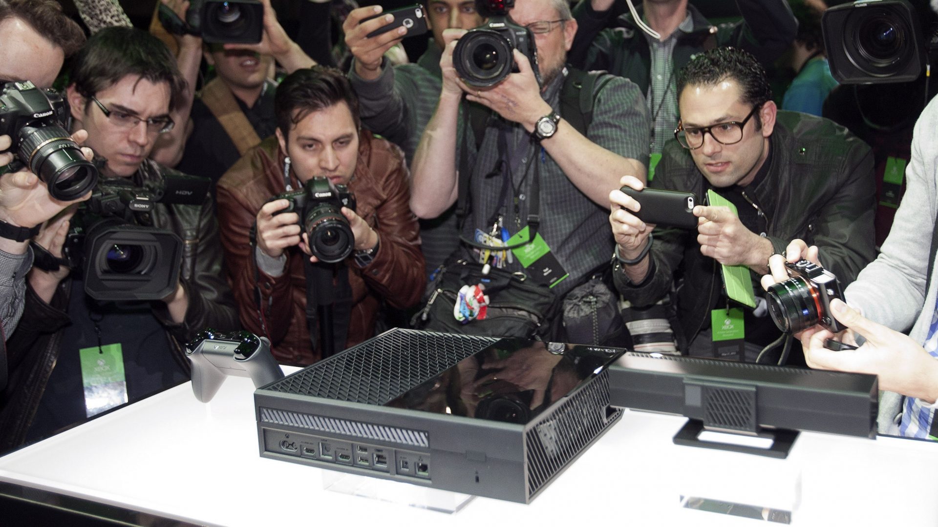 Новые данные показывают, что Xbox полностью доминирует в магазине PlayStation, занимая 60% мест в топ-10 продаж за второй квартал картинка Новые данные показывают, что Xbox полностью доминирует в магазине PlayStation, занимая 60% мест в топ-10 продаж за второй квартал