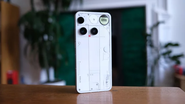 Фишка Nothing Phone (3), которую я хочу видеть в iPhone — и это не Glyph!