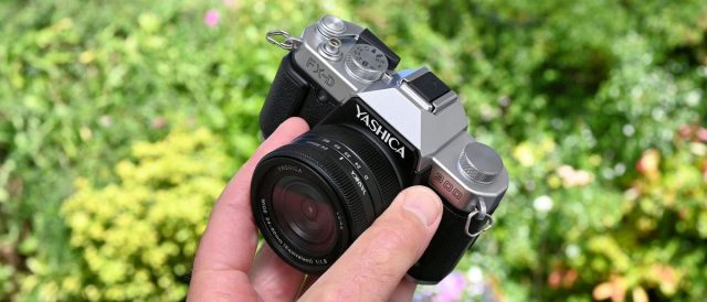 Yashica FX-D 300