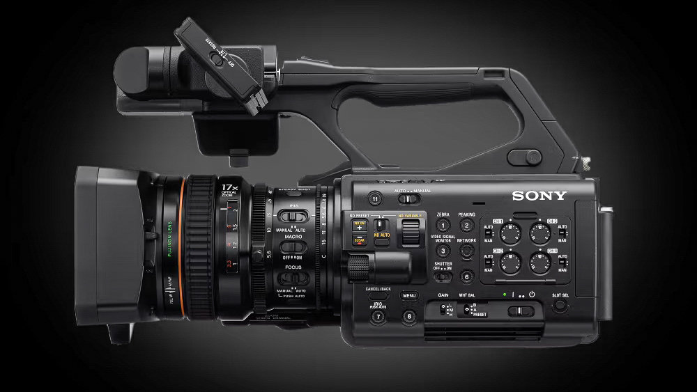 Sony только что анонсировала PXW-Z300 — мощную камеру для репортажной и документальной съёмки картинка Sony только что анонсировала PXW-Z300 — мощную камеру для репортажной и документальной съёмки.
