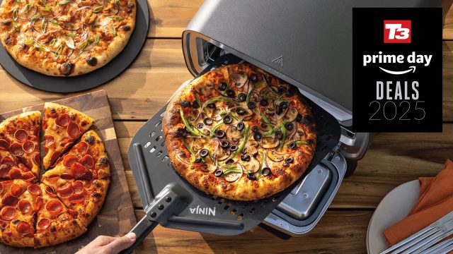 Хотите приготовить идеальную пиццу? Компания Ninja предлагает огромную скидку на свою лучшую печь для пиццы на открытом воздухе