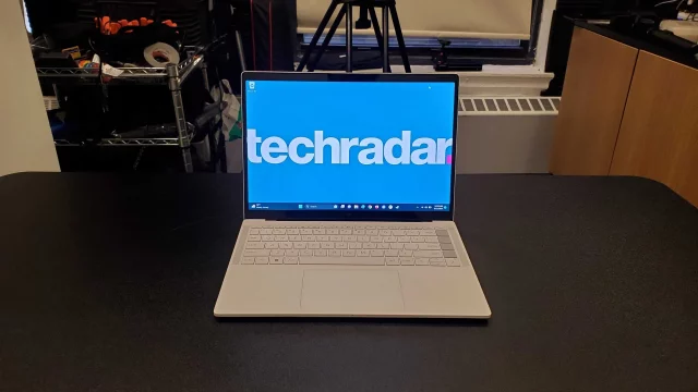 Обзор HP Dragonfly Pro