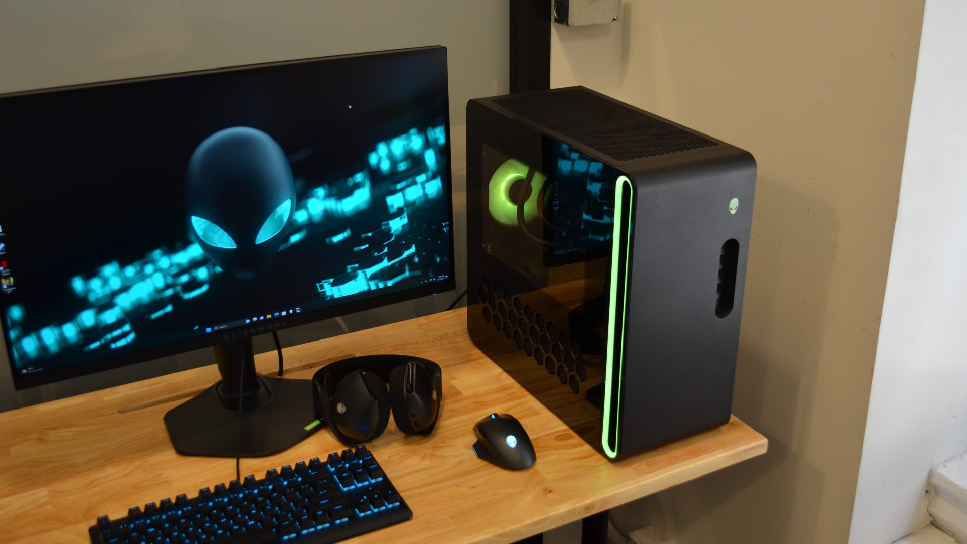 Alienware Aurora R16