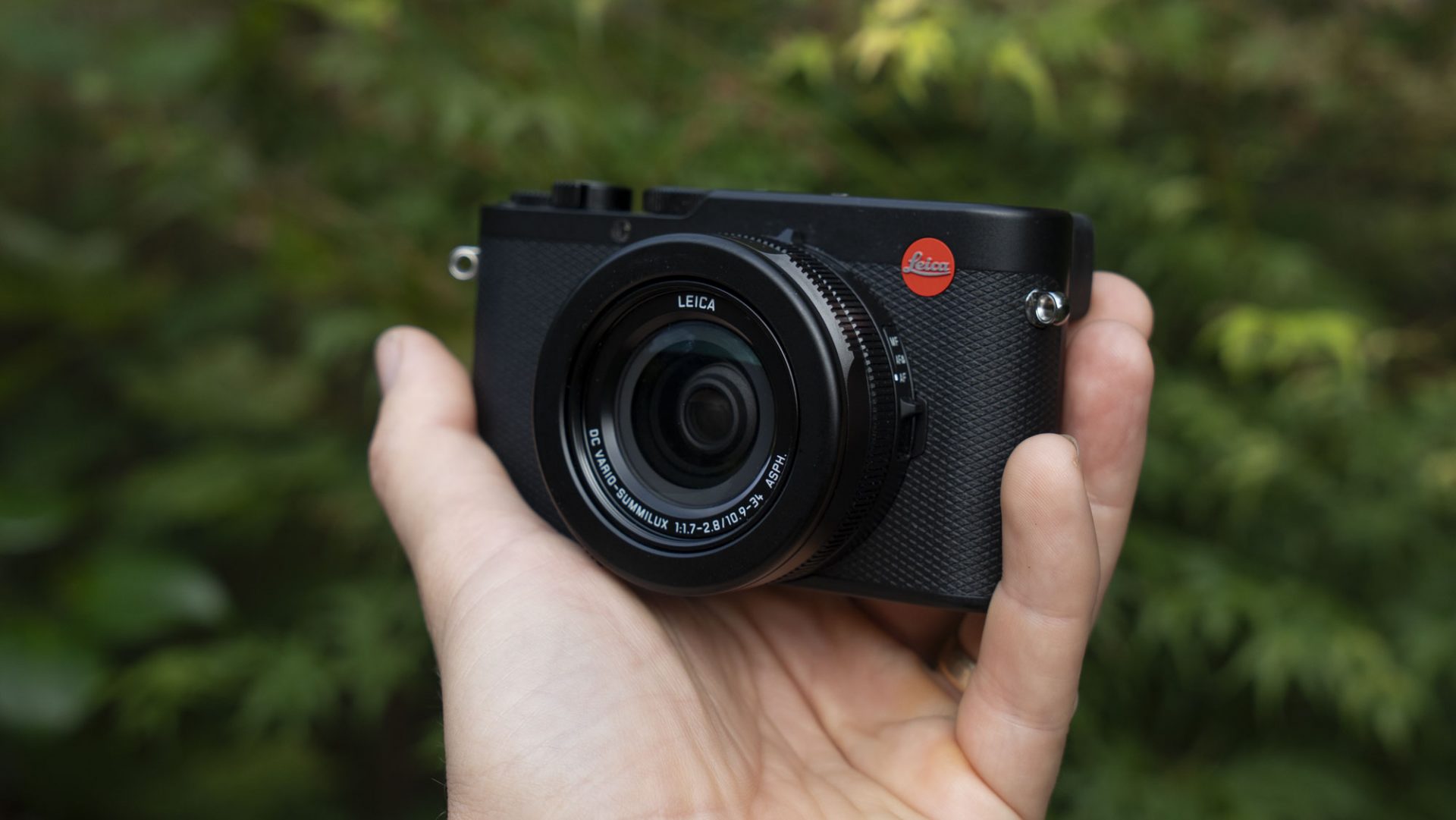 Leica D-Lux 8