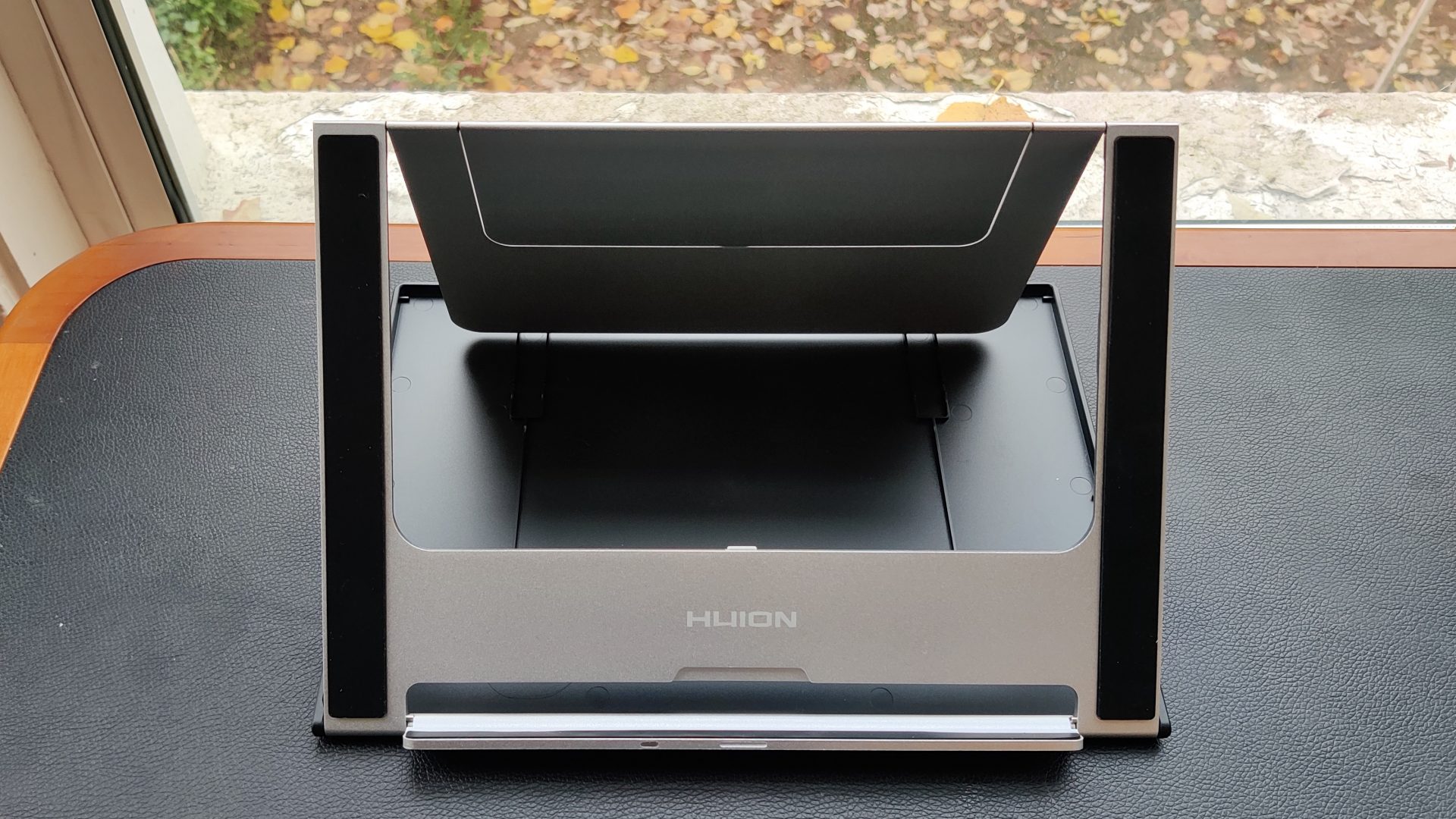 Huion Kamvas Studio 16