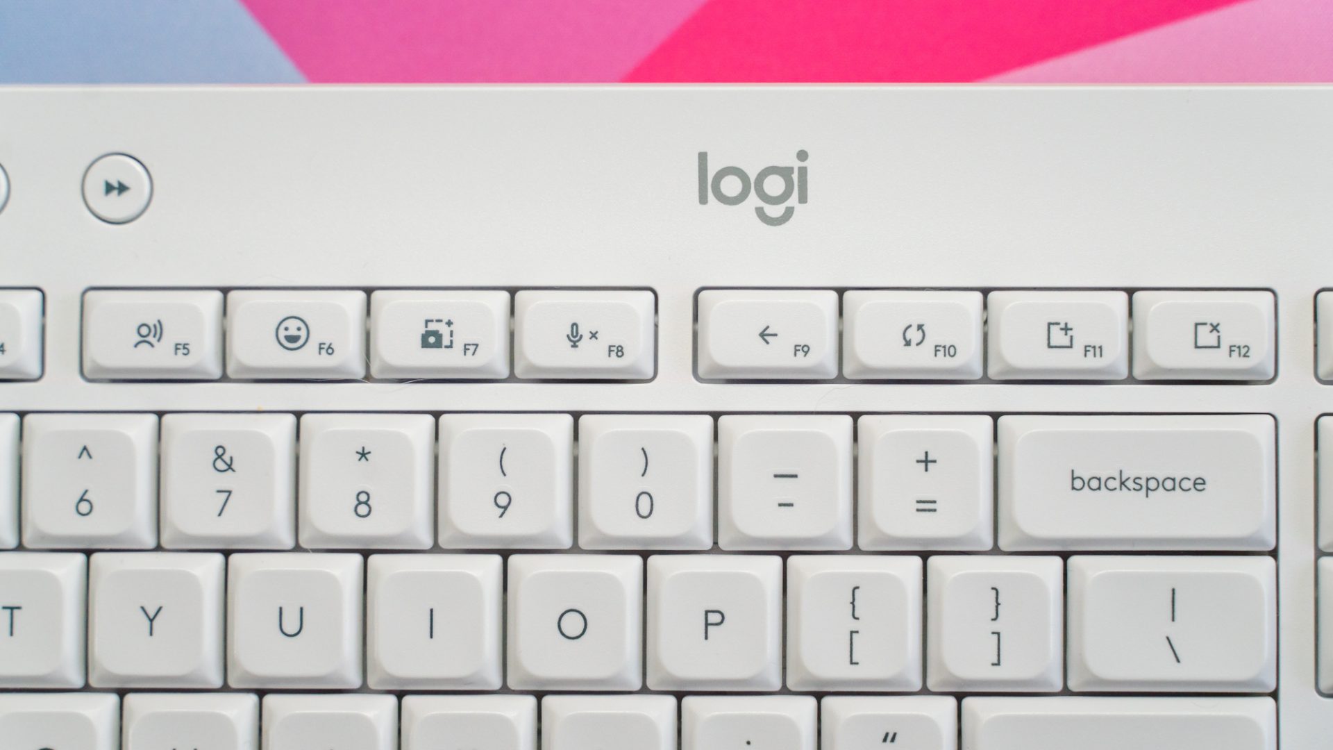 Logitech Signature K650