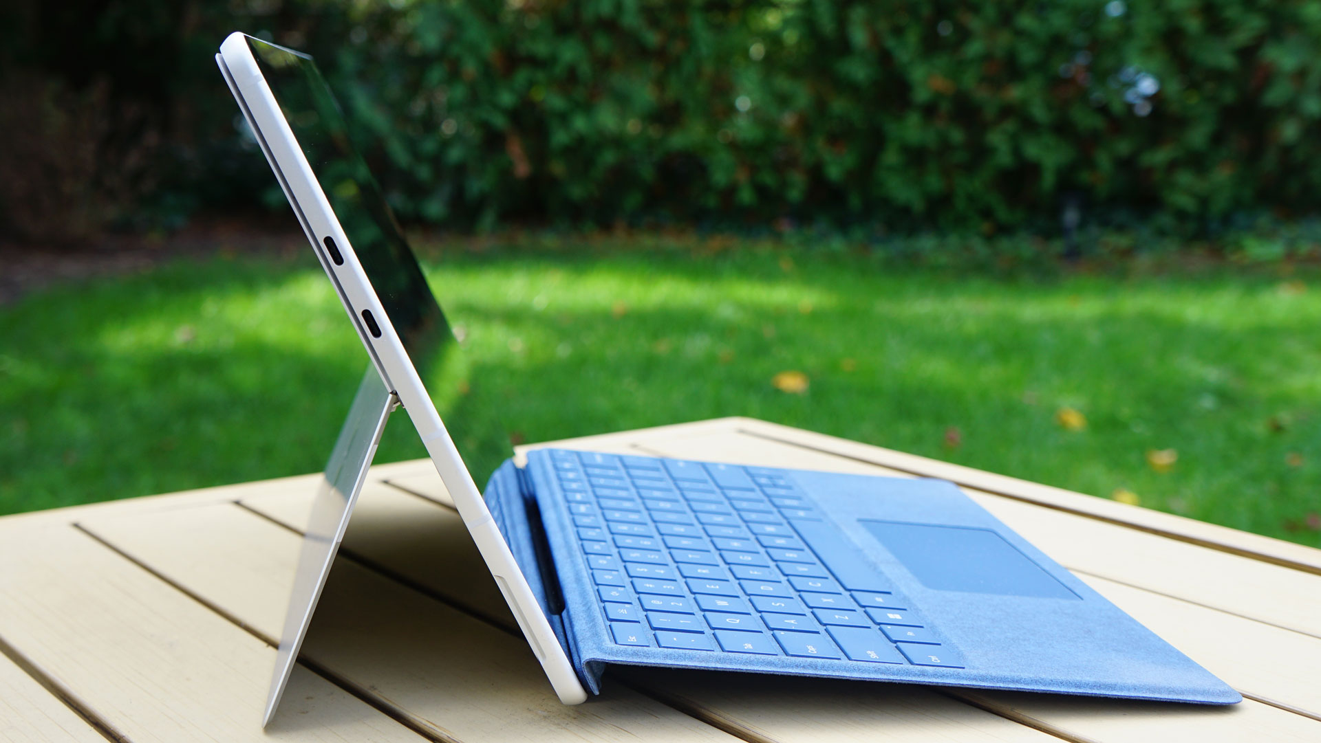 Microsoft Surface Pro 9 5G